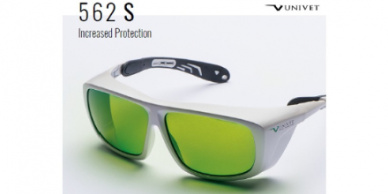 Vylepšený rámeček ochranných brýlí pro práci s lasery